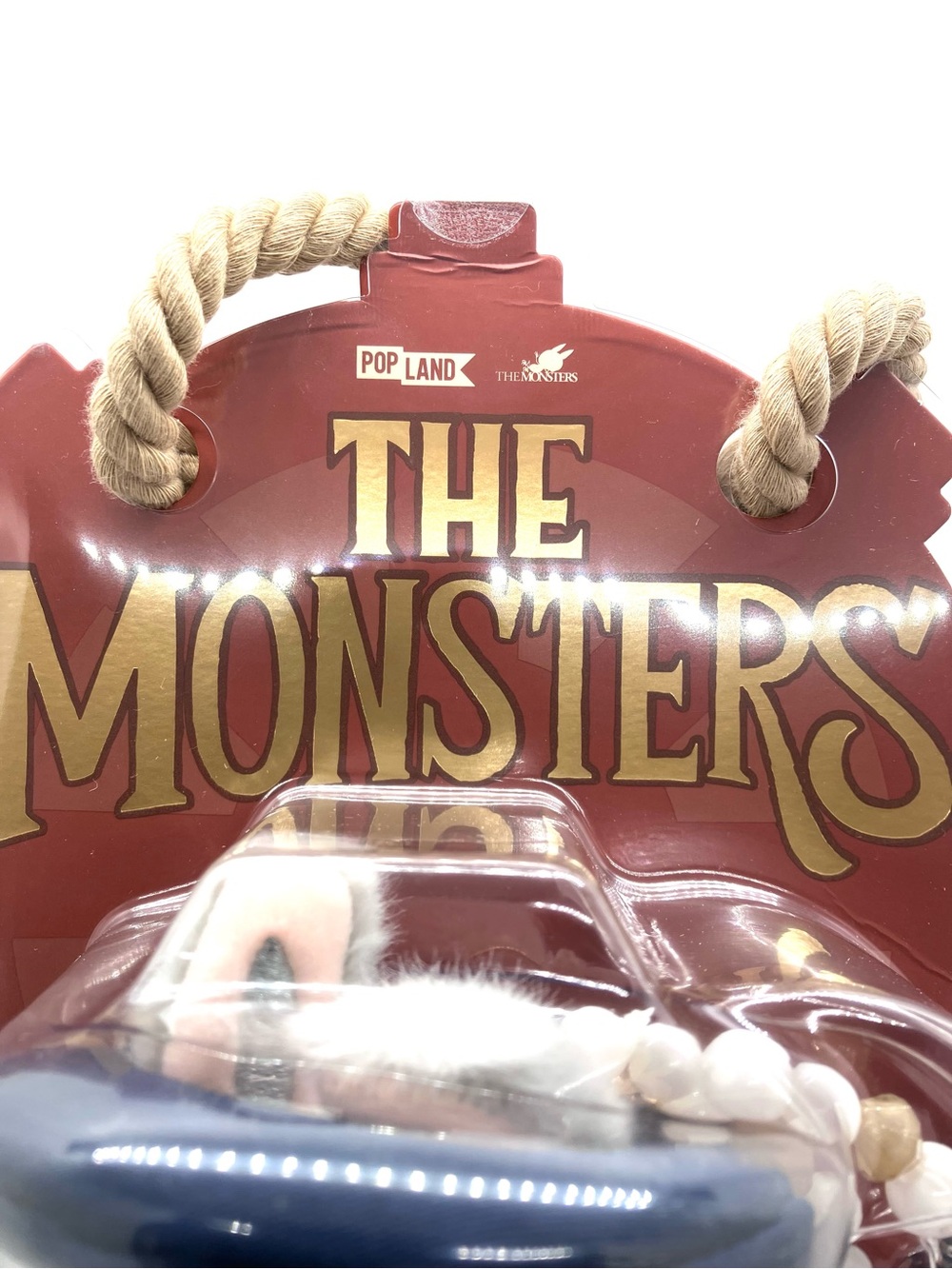 LABUBU CAPTAIN Pop Mart POP LAND EXCLUSIVE The Monsters De Vliegende Authentic - Picture 6 of 9